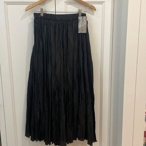Working Overtime Gathered Skirt—Gorgeous!!  New with Tags—Size 2–Made in Italy